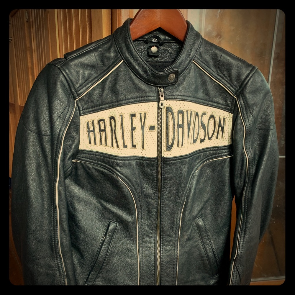 Harley Davidson motorcycle jacket heavy leather